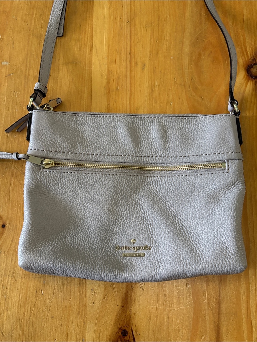 ♠️KATE SPADE - Jackson Street Gabriele Bag - Picture 4 of 15